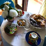 Il Giardino Sul Mare Couette-café 3*