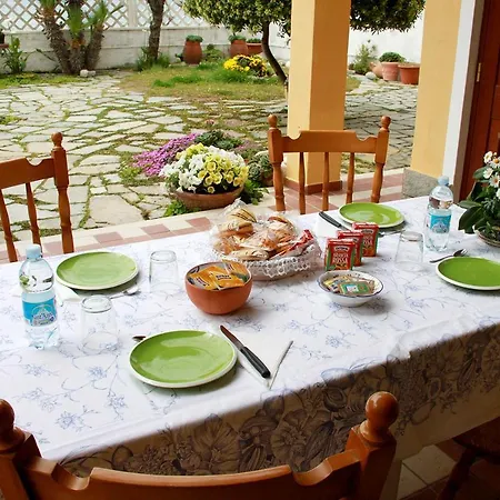 Il Giardino Sul Mare Nocleg ze śniadaniem 3*