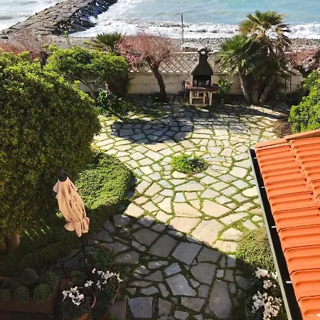 Frühstückspension Il Giardino Sul Mare Riva Ligure