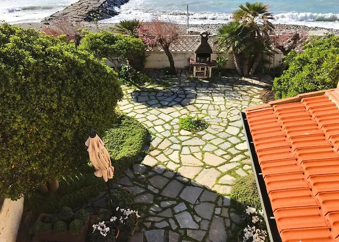 B&B Il Giardino Sul Mare 리바 리구레